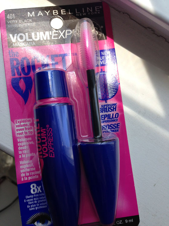 Testando:Mascara Maybelline The Rocket